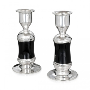 Chic Handmade Sterling Silver-Plated Glass Sabbath Candlesticks (Black)