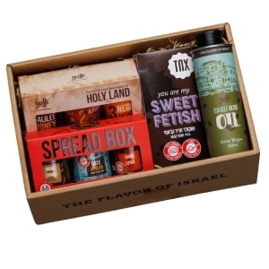 Yoffi Holiday Gift Box 